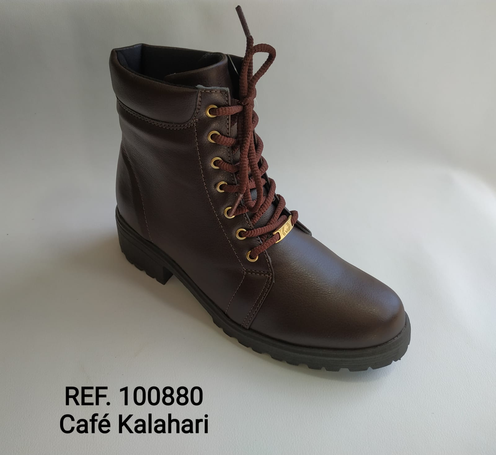 Ref. 100880 Café Kalahari