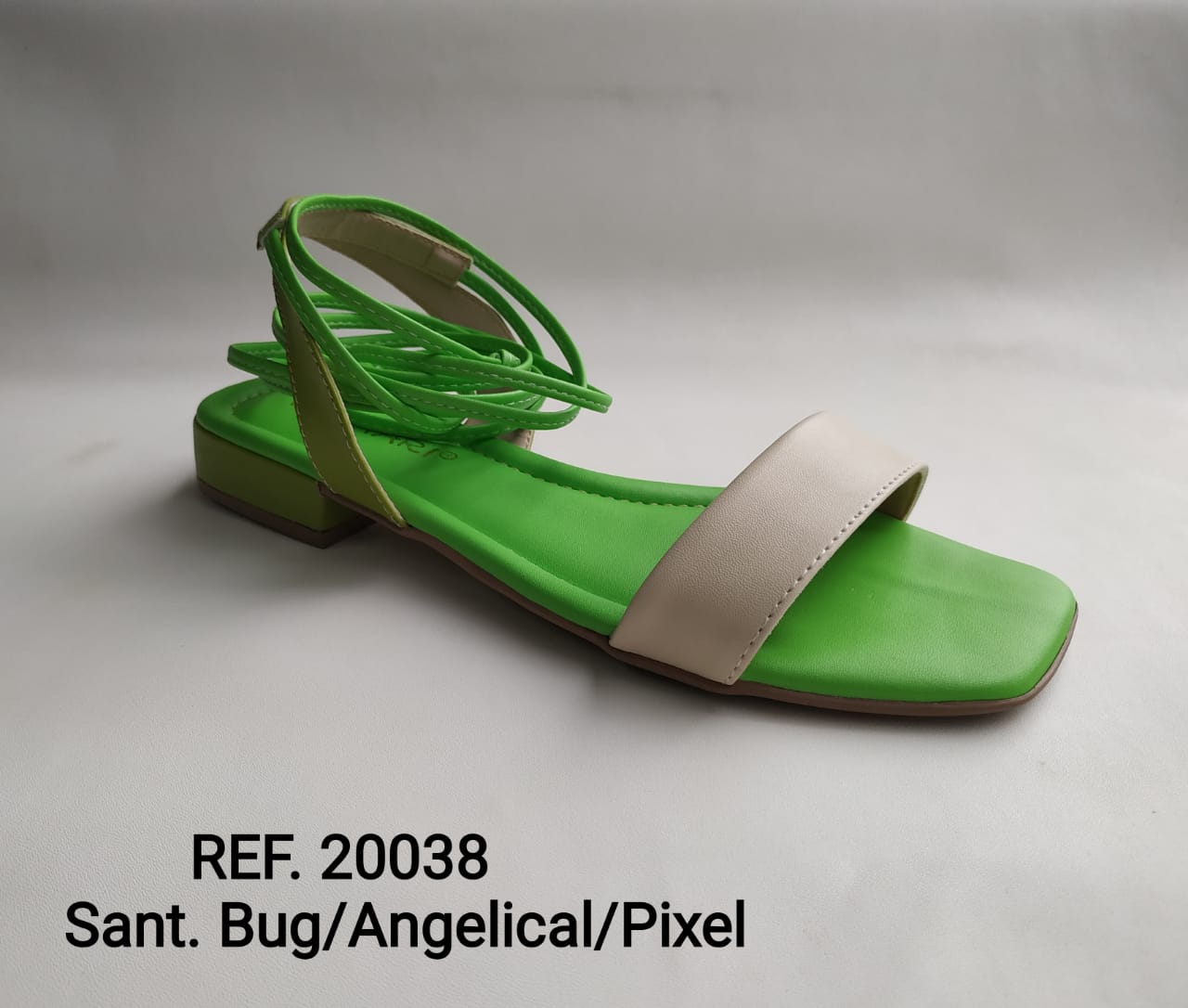 Ref. 20038 - Sant. Bug Angelical Pixel